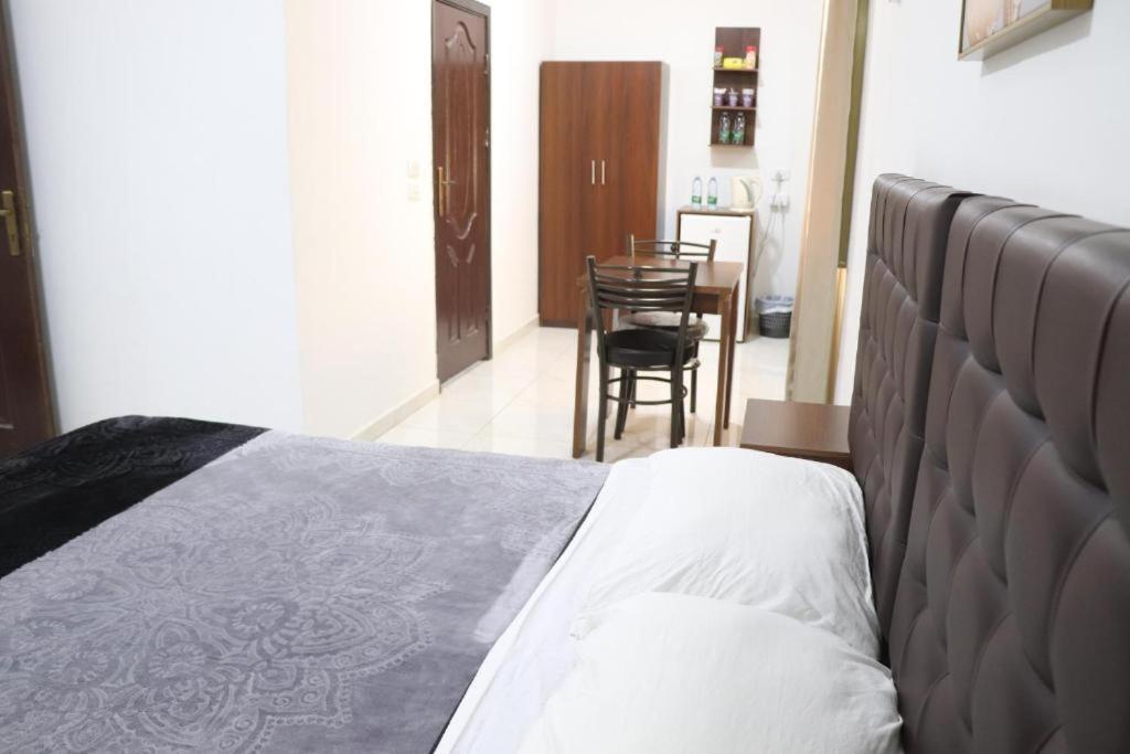 Salvador Dali Apartments Amman Dış mekan fotoğraf