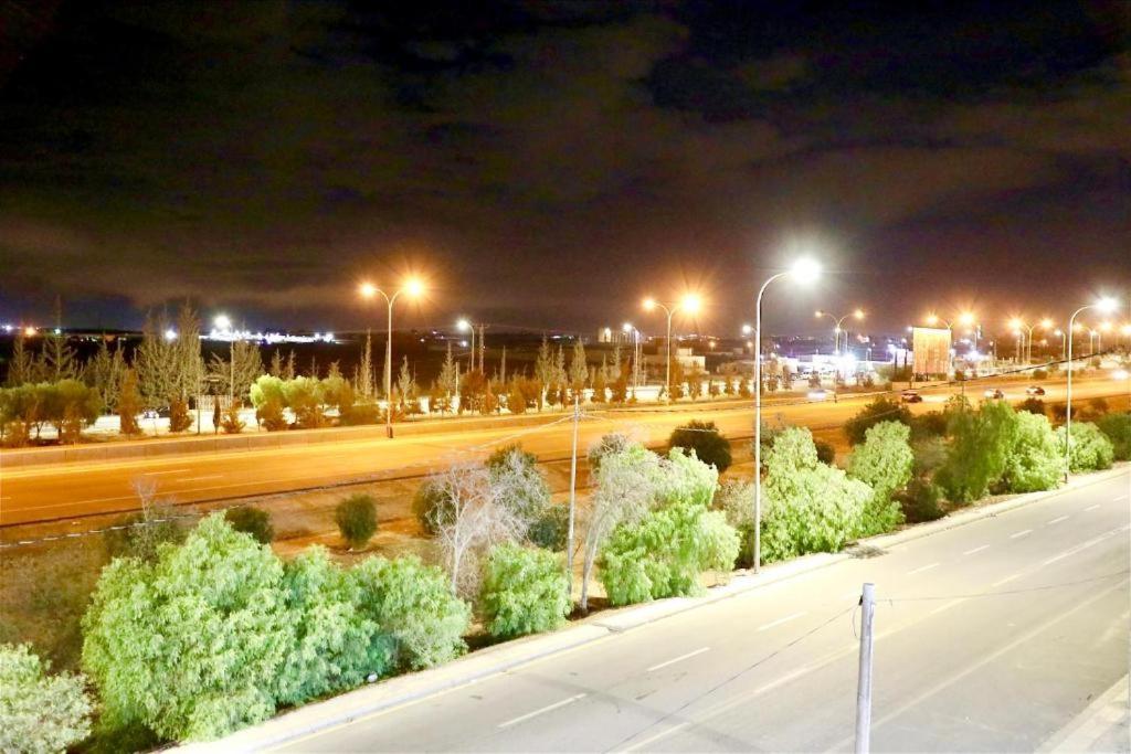 Salvador Dali Apartments Amman Dış mekan fotoğraf