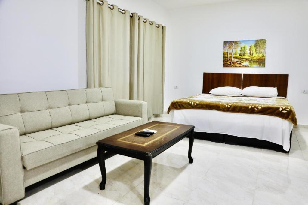 Salvador Dali Apartments Amman Dış mekan fotoğraf